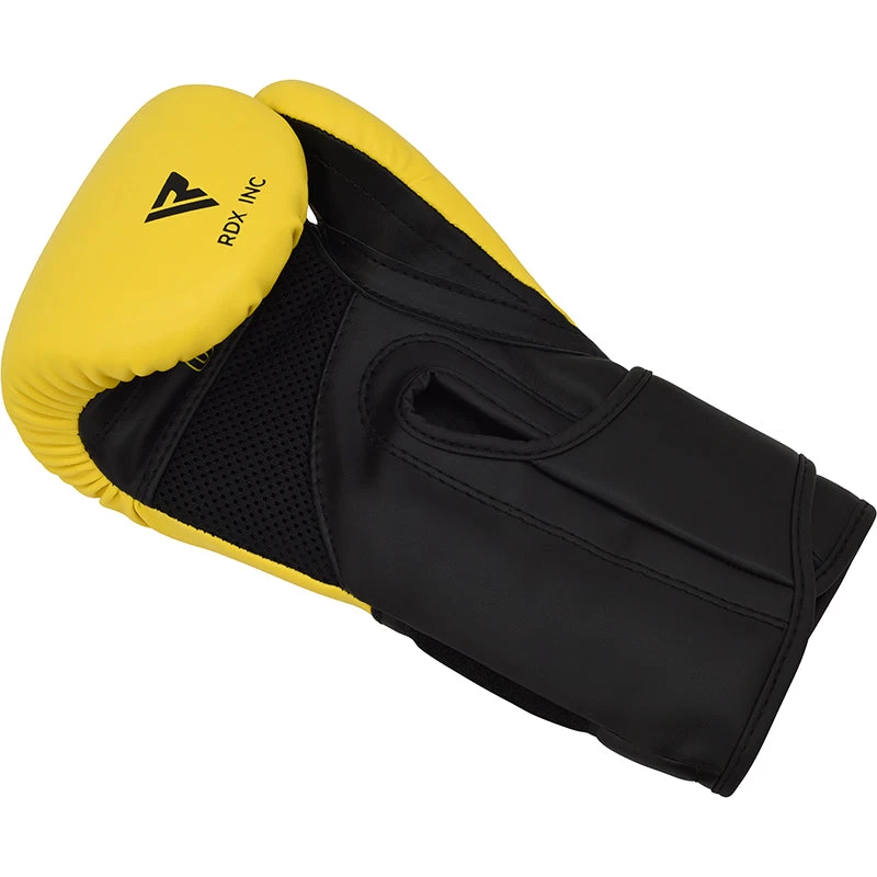 RDX Sports Store RDX J12 6oz Kids Boxing Gloves - Image 9