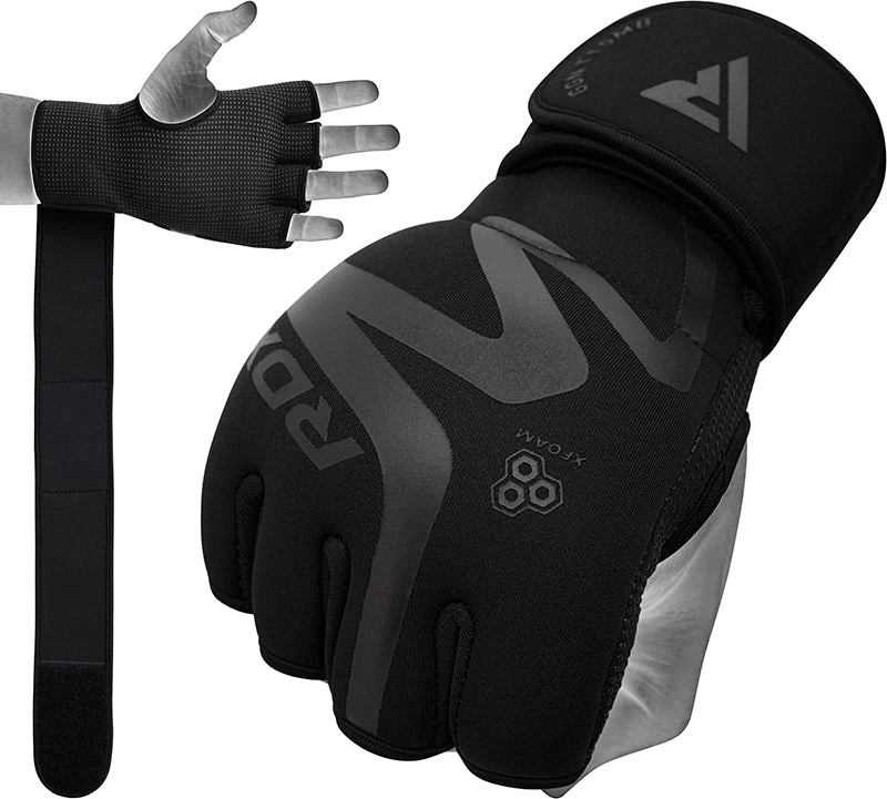 RDX Sports Store RDX T15 Noir Inner Gloves